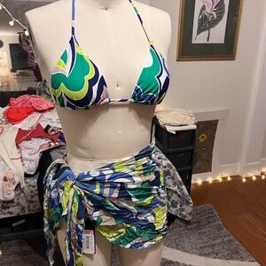 Gianni Bini Green Blue Printed Triangle Bikini with Sarong